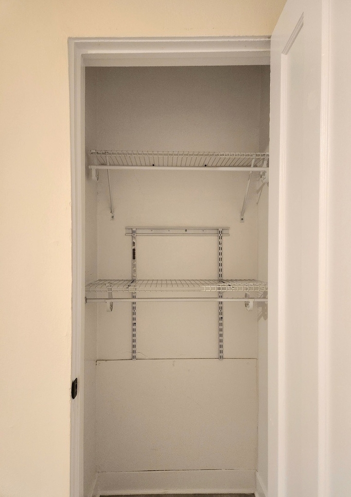 1504 N Dearborn Parkway - Photo 7