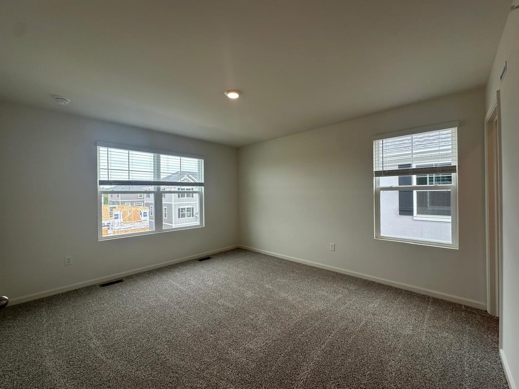 2267 Glacier Street - Photo 16