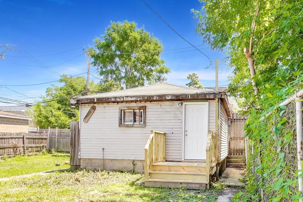 1821 S Fairfield Avenue - Photo 28