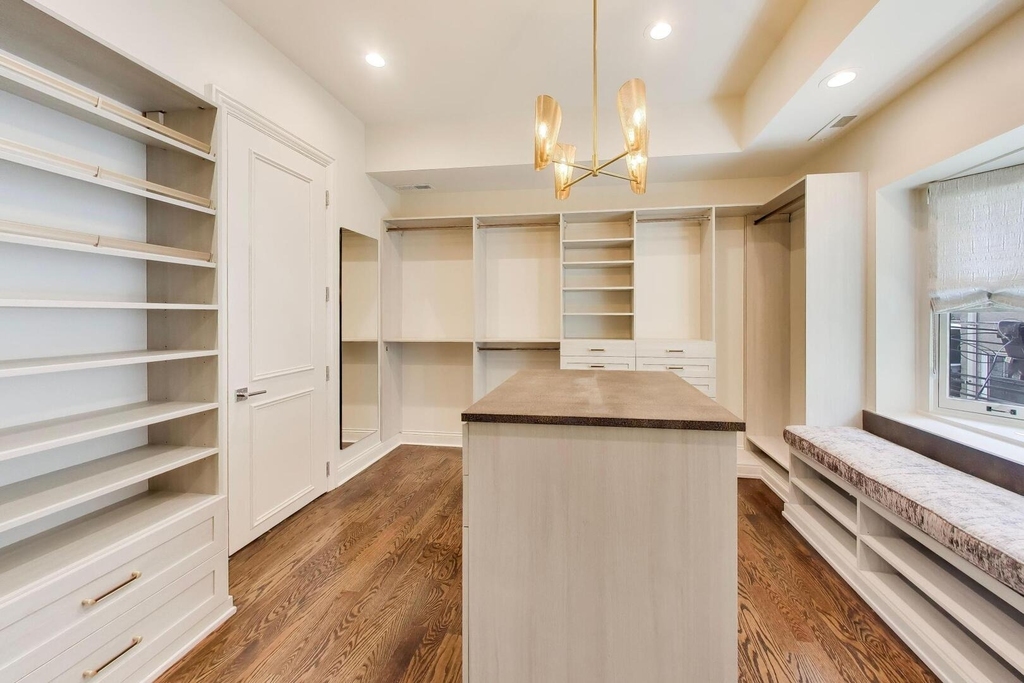 45 E Division Street - Photo 23