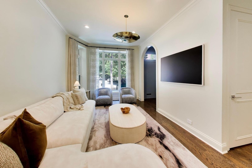 45 E Division Street - Photo 7