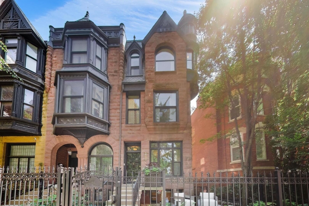 45 E Division Street - Photo 0