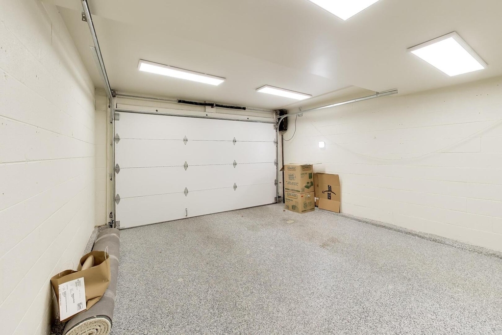 45 E Division Street - Photo 52