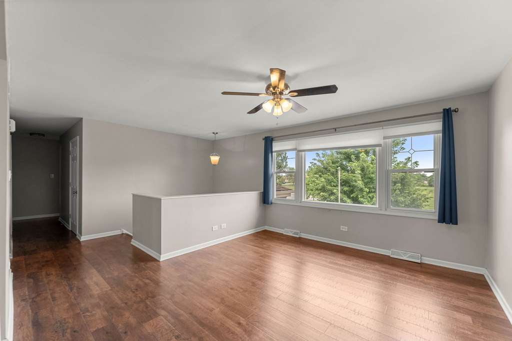 15954 Ozark Avenue - Photo 25