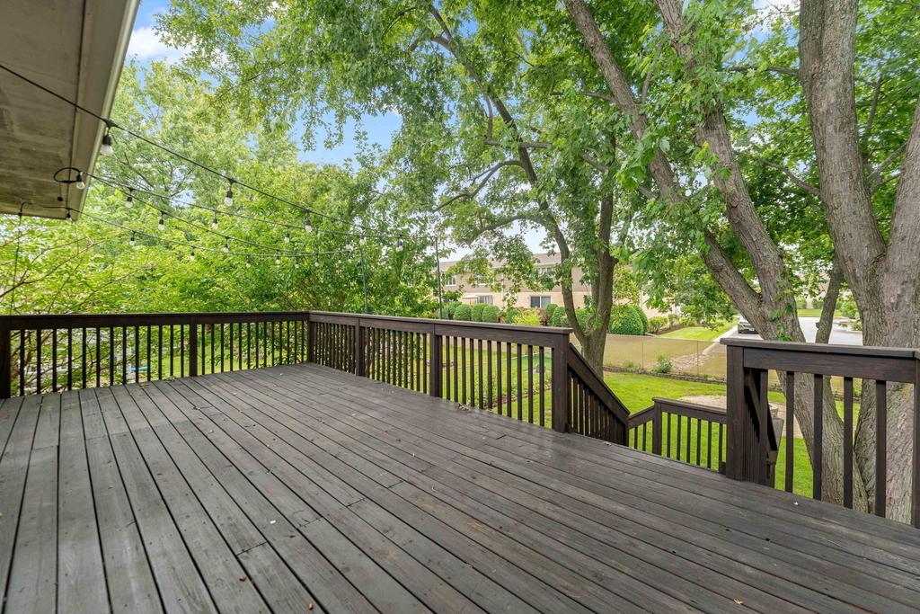 15954 Ozark Avenue - Photo 28
