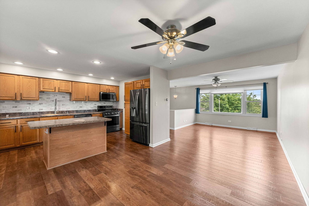15954 Ozark Avenue - Photo 11