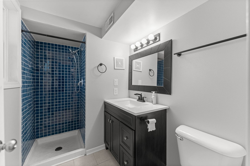 15954 Ozark Avenue - Photo 18