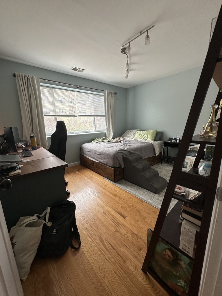 5953 N Kenmore Avenue - Photo 10