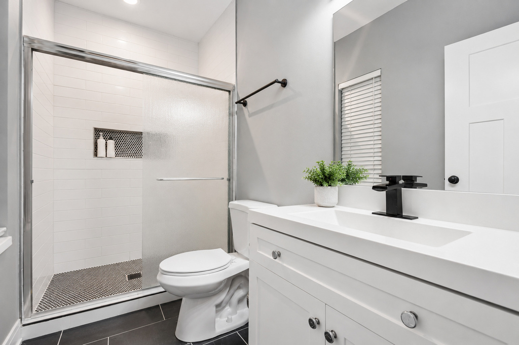 4925 N Albany Avenue - Photo 5