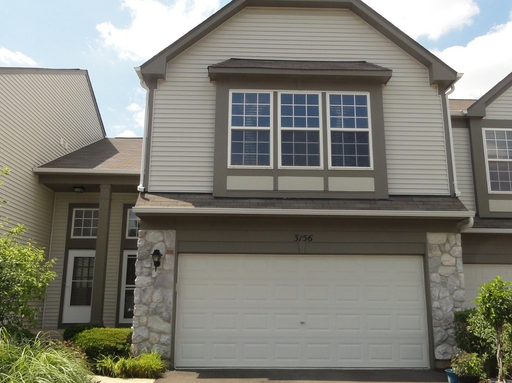 3156 Bromley Lane - Photo 0
