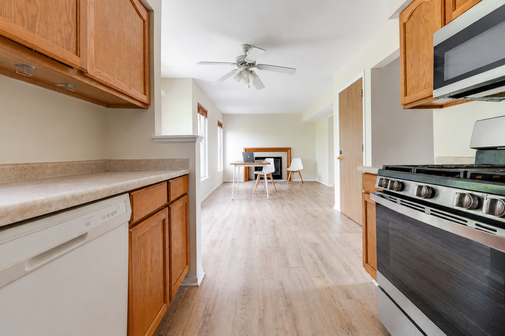 21258 W Cascade Court - Photo 9