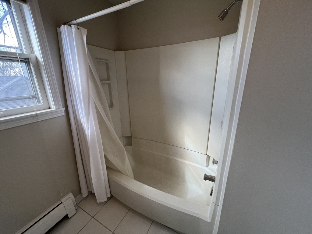 301 W Main Street - Photo 7