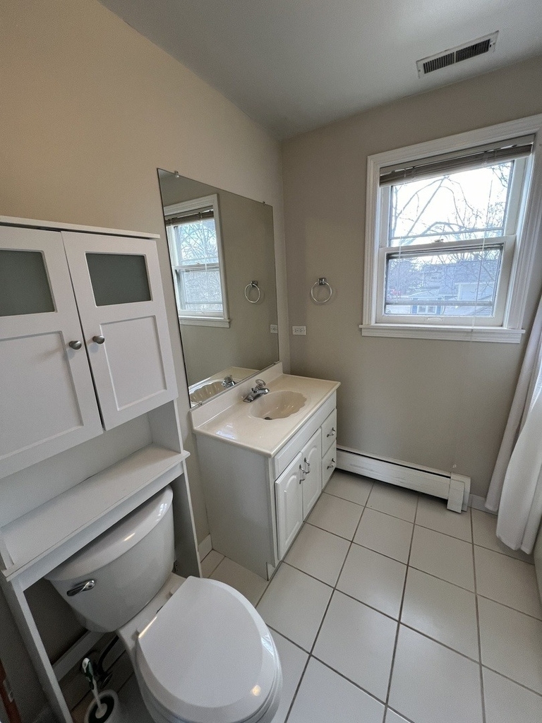 301 W Main Street - Photo 8