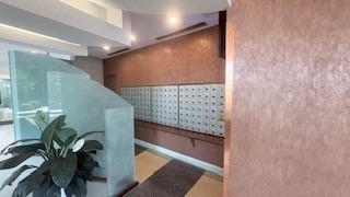 6301 N Sheridan Avenue - Photo 17