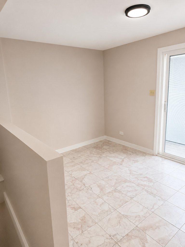 8443 S Green Street - Photo 9