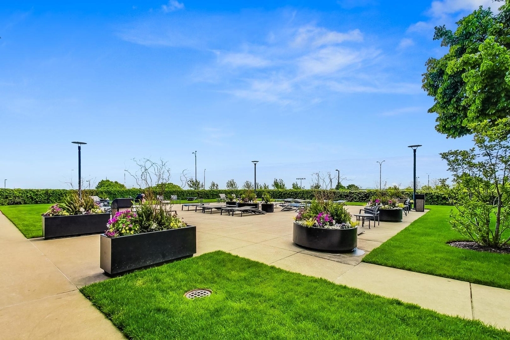 155 N Harbor Drive - Photo 29