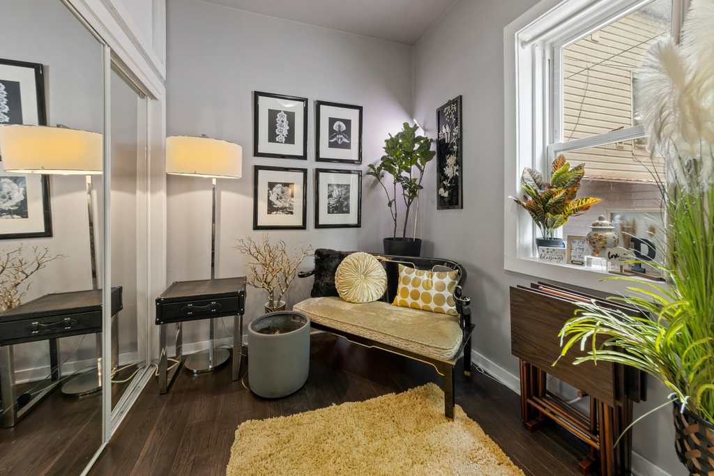 2734 W 18th Street - Photo 11