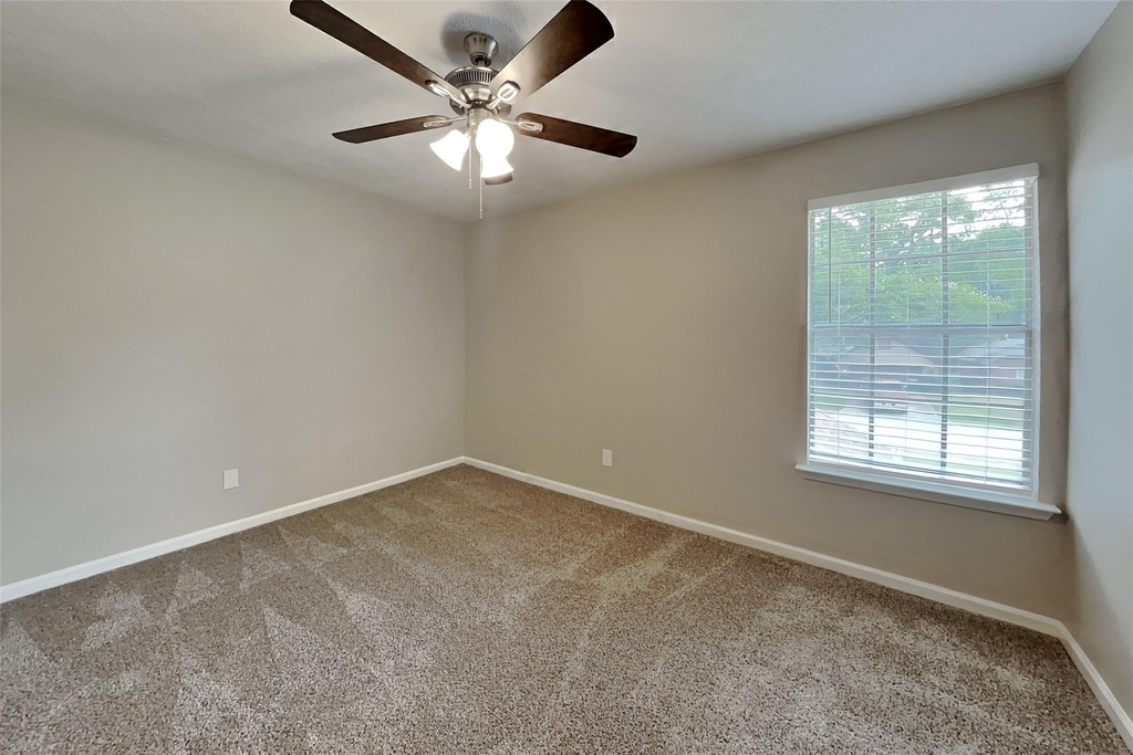 64 Hickory Oak Drive - Photo 12