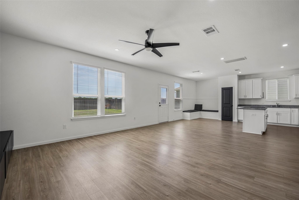 23403 Cranberry Grader Lane - Photo 5