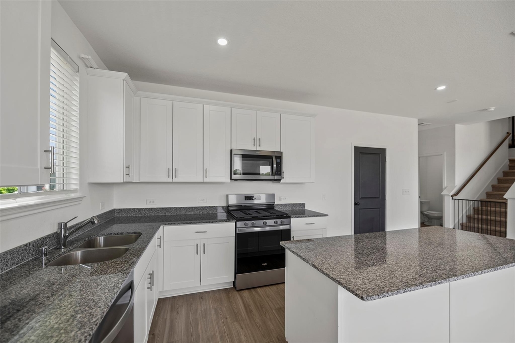 23403 Cranberry Grader Lane - Photo 24