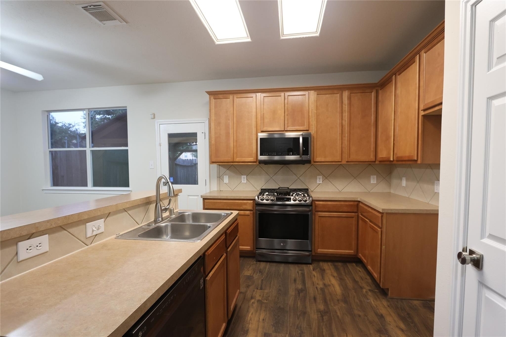 14407 Birch Knoll Lane - Photo 6
