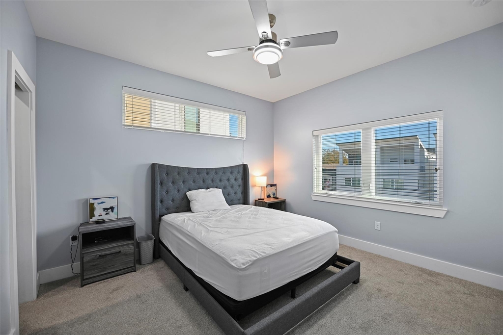 2413 Pease Street - Photo 24
