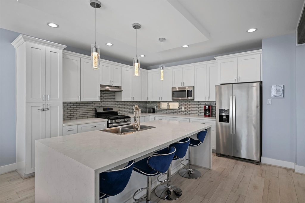 2413 Pease Street - Photo 13
