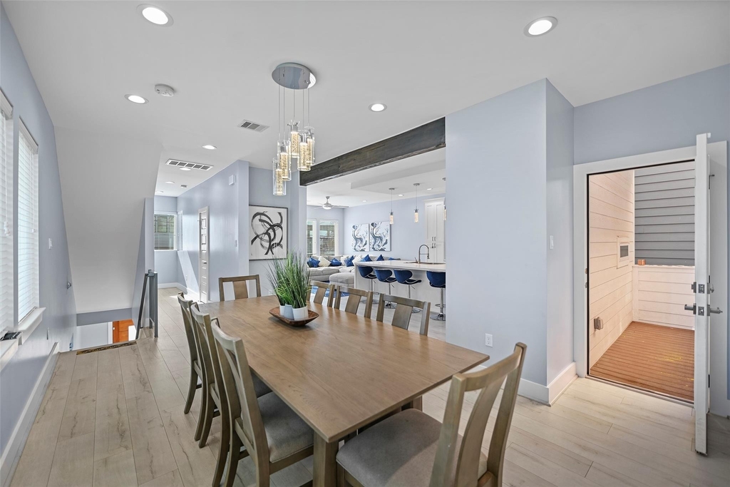 2413 Pease Street - Photo 11