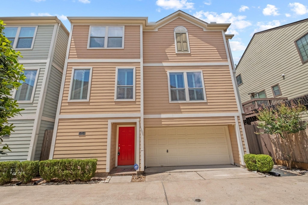 5314 Schuler Street - Photo 0