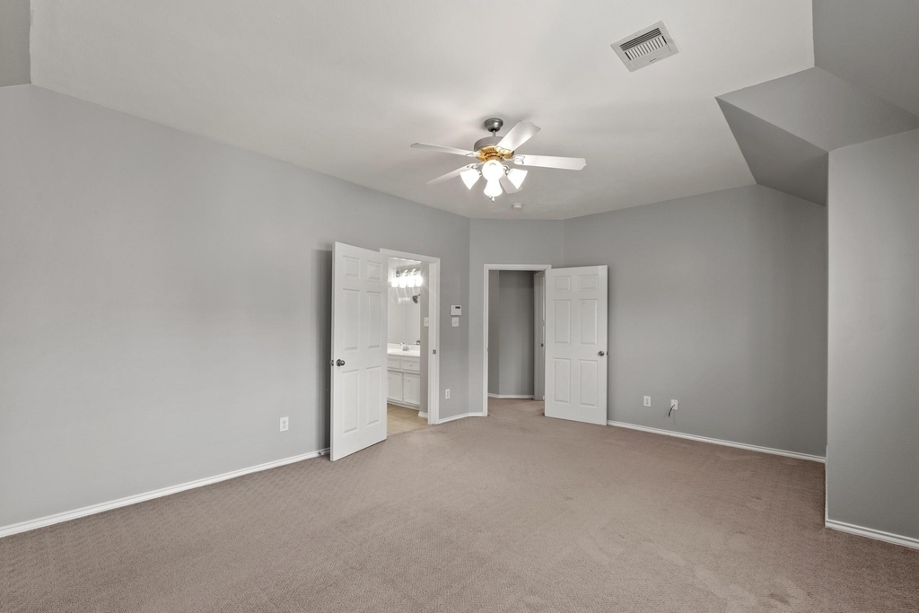 5314 Schuler Street - Photo 17