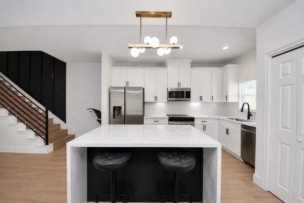5955 Southseas Street - Photo 0