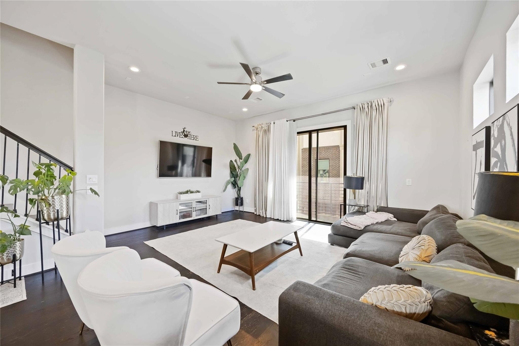 4235 Allen Street - Photo 6