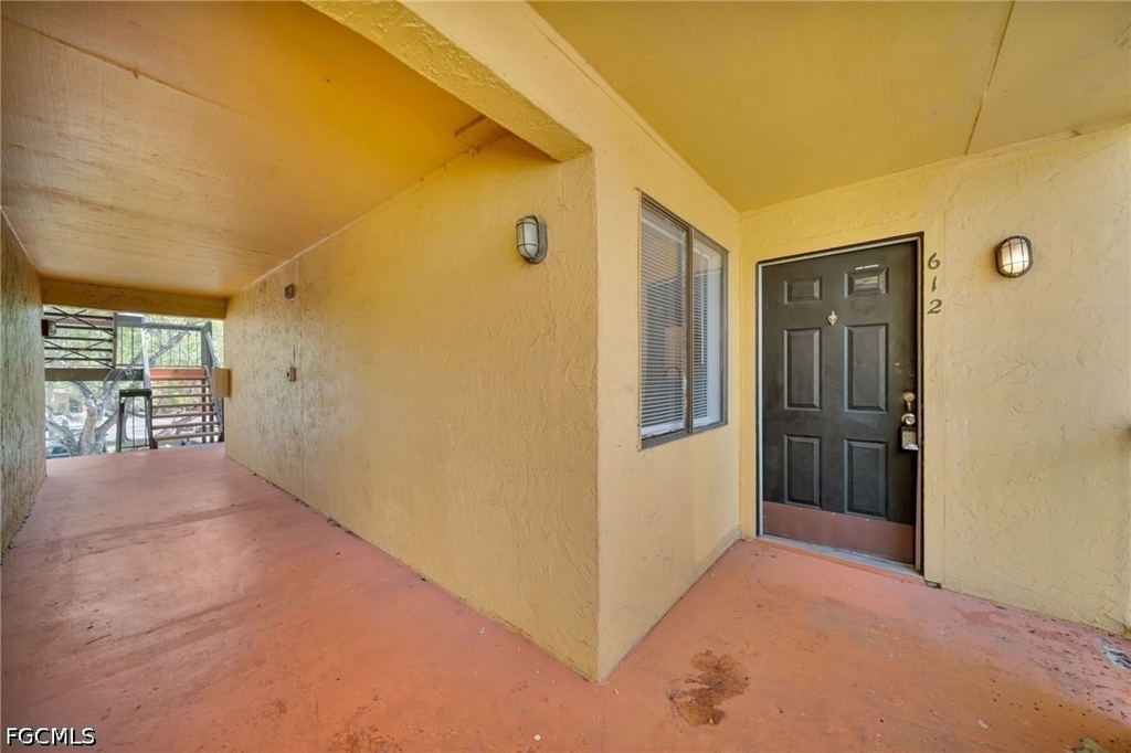 2885 Winkler Avenue - Photo 1