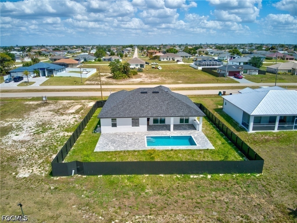 1026 Nelson Road N - Photo 32