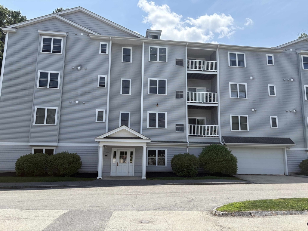 122 Coliseum - Photo 0