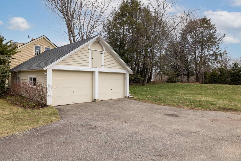 808 Central - Photo 29