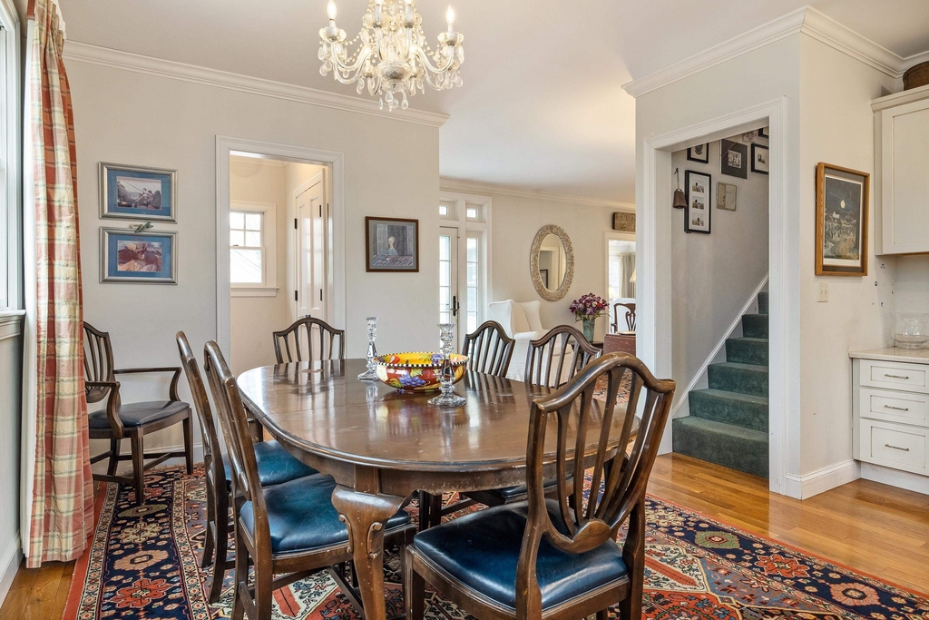808 Central - Photo 1