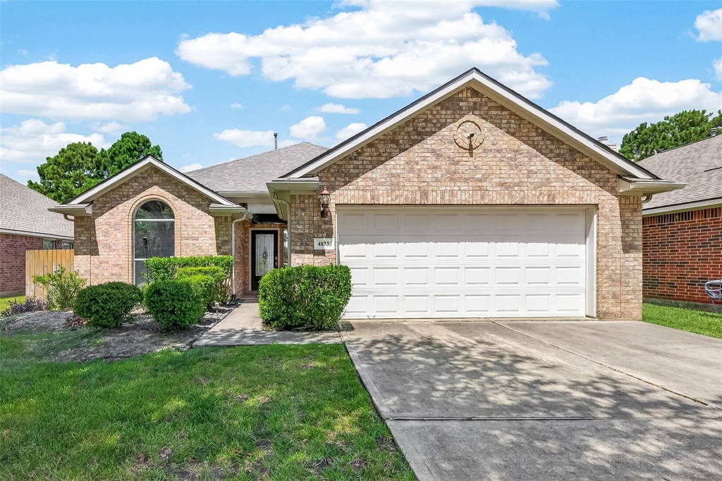 4823 Grand Chateau Lane - Photo 0