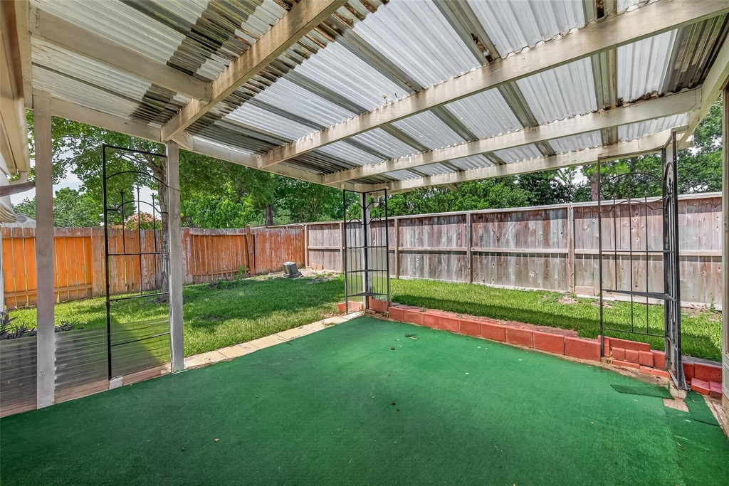 4823 Grand Chateau Lane - Photo 35
