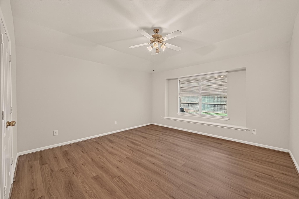 4823 Grand Chateau Lane - Photo 26