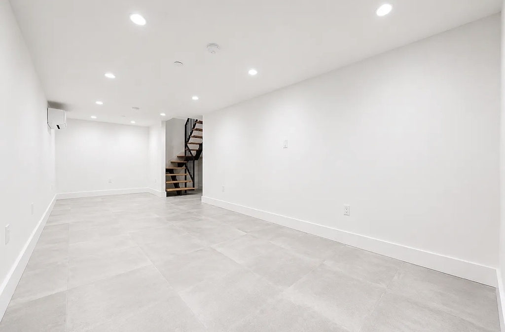 355 Grove Street - Photo 5