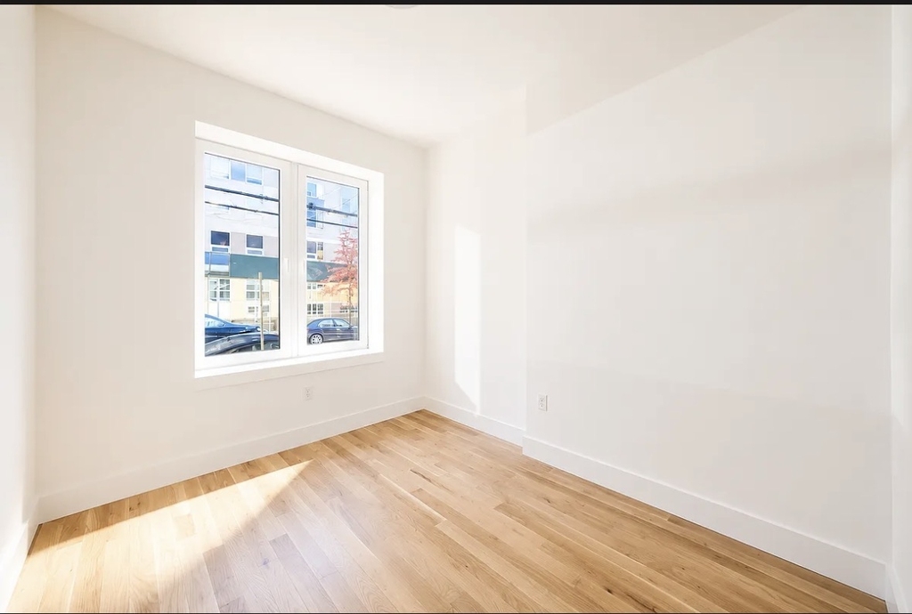 355 Grove Street - Photo 2