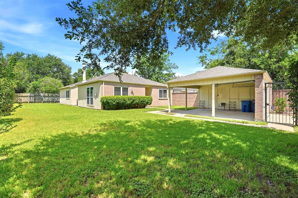 7502 Addicks Clodine Road - Photo 23
