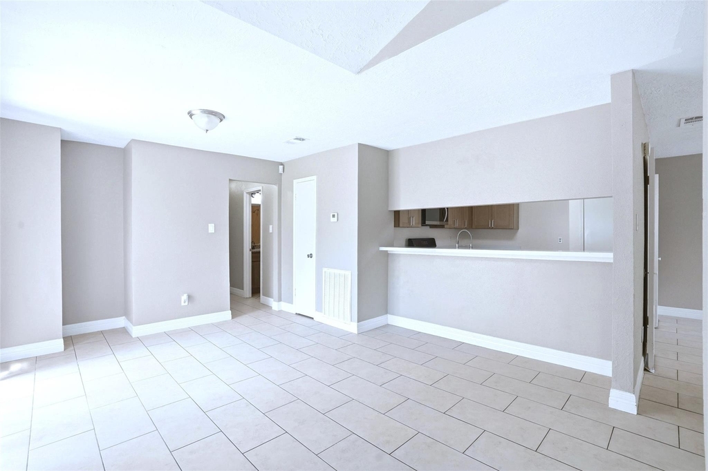 7502 Addicks Clodine Road - Photo 12