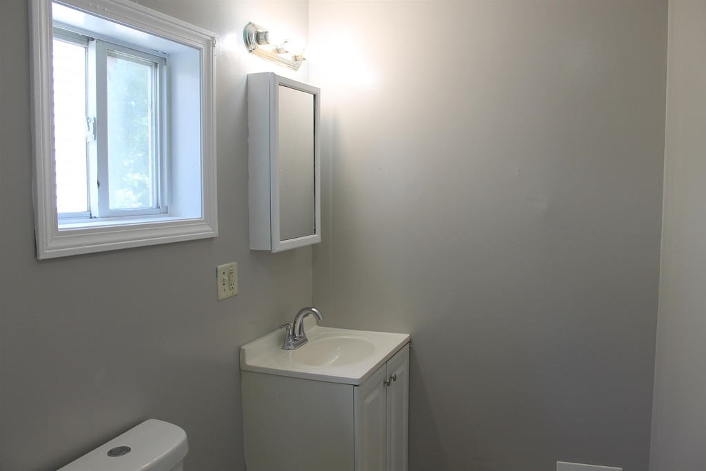 15-17 Washington - Photo 12