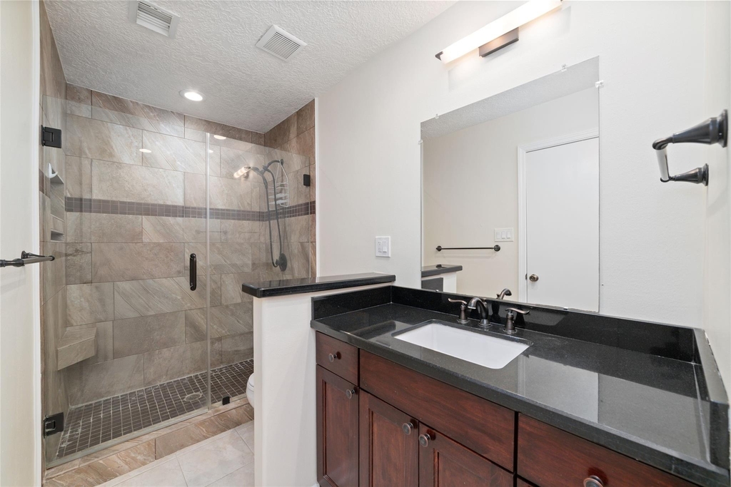 14345 Misty Meadow Lane - Photo 17