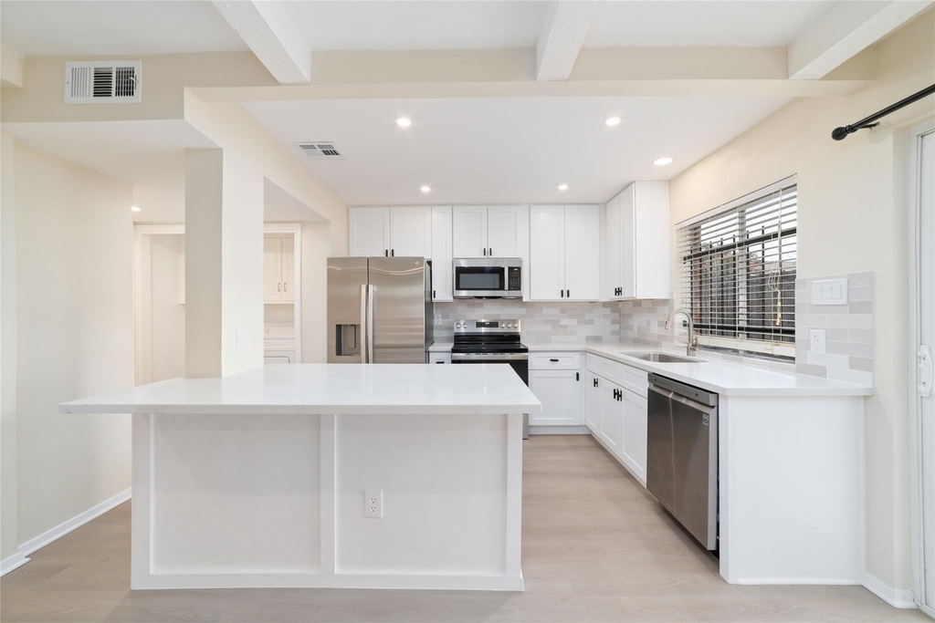 14345 Misty Meadow Lane - Photo 9
