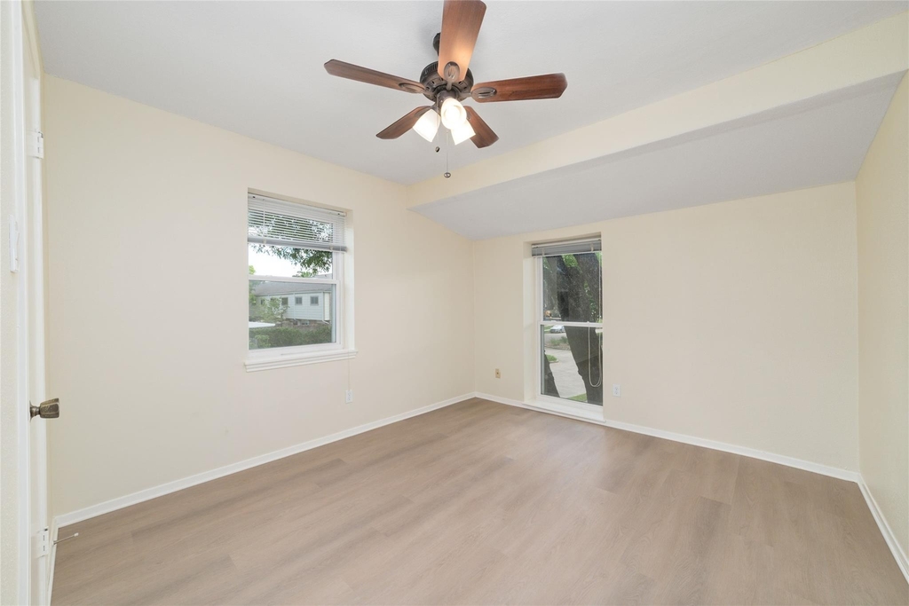 14345 Misty Meadow Lane - Photo 18