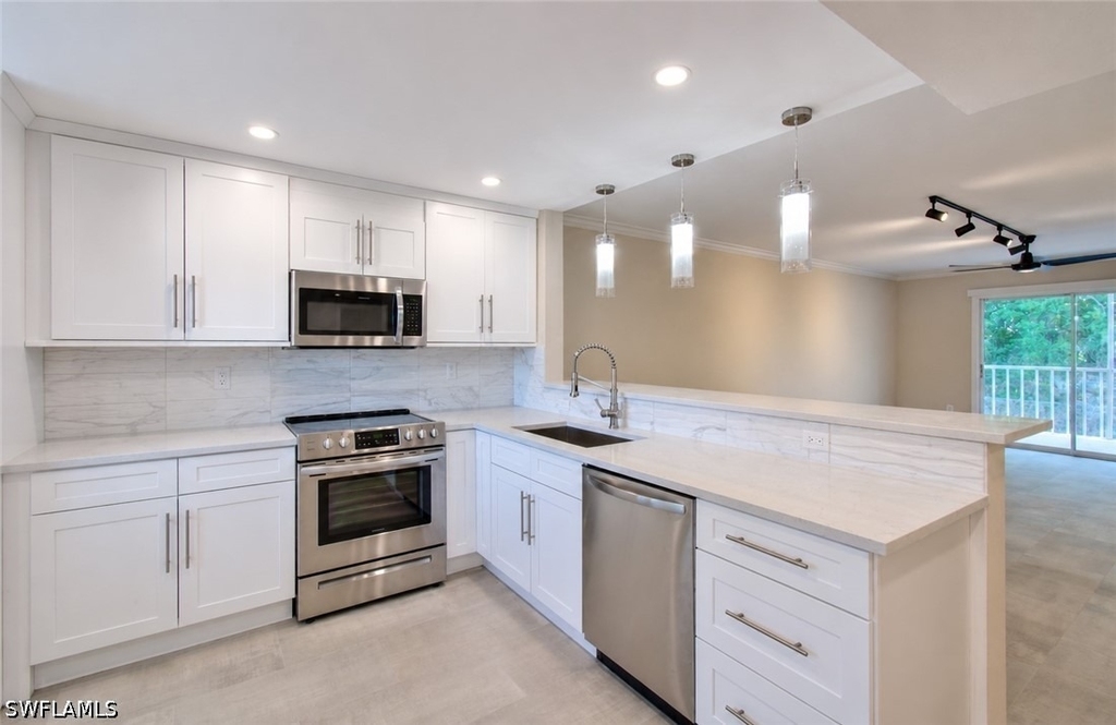 2360 Naples Trace Circle - Photo 0