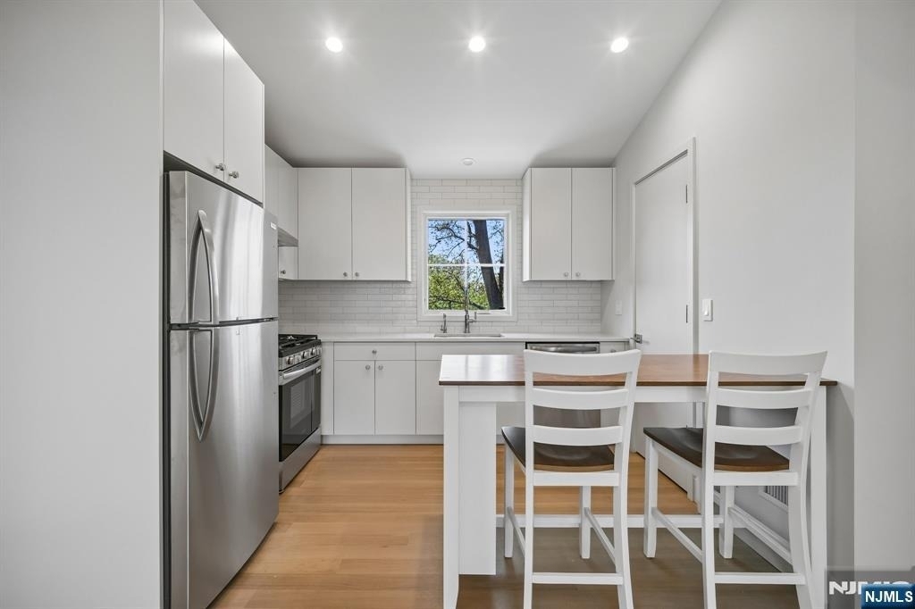 75 Midland - Photo 3